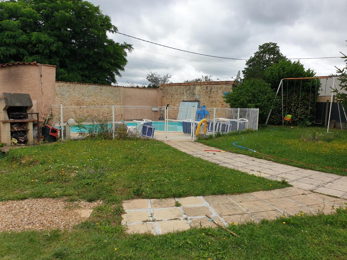 Bel Appartement T2 Climatise Avec Piscine Poitiers-Futuroscope-Creps De Poitiers Vouneuil-sous-Biard Esterno foto